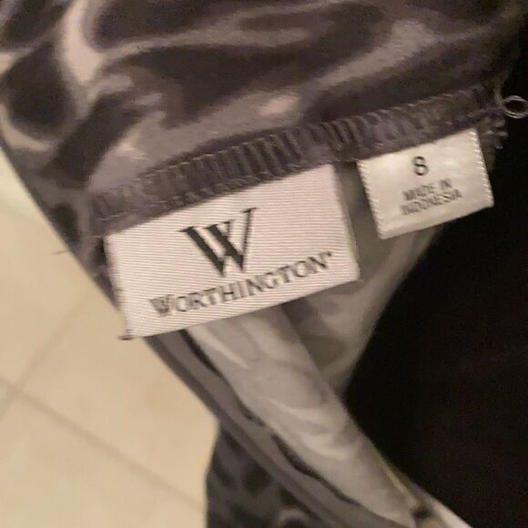 Worthington size 8 Black and grey leopard print skirt EUC - Picture 9 of 11
